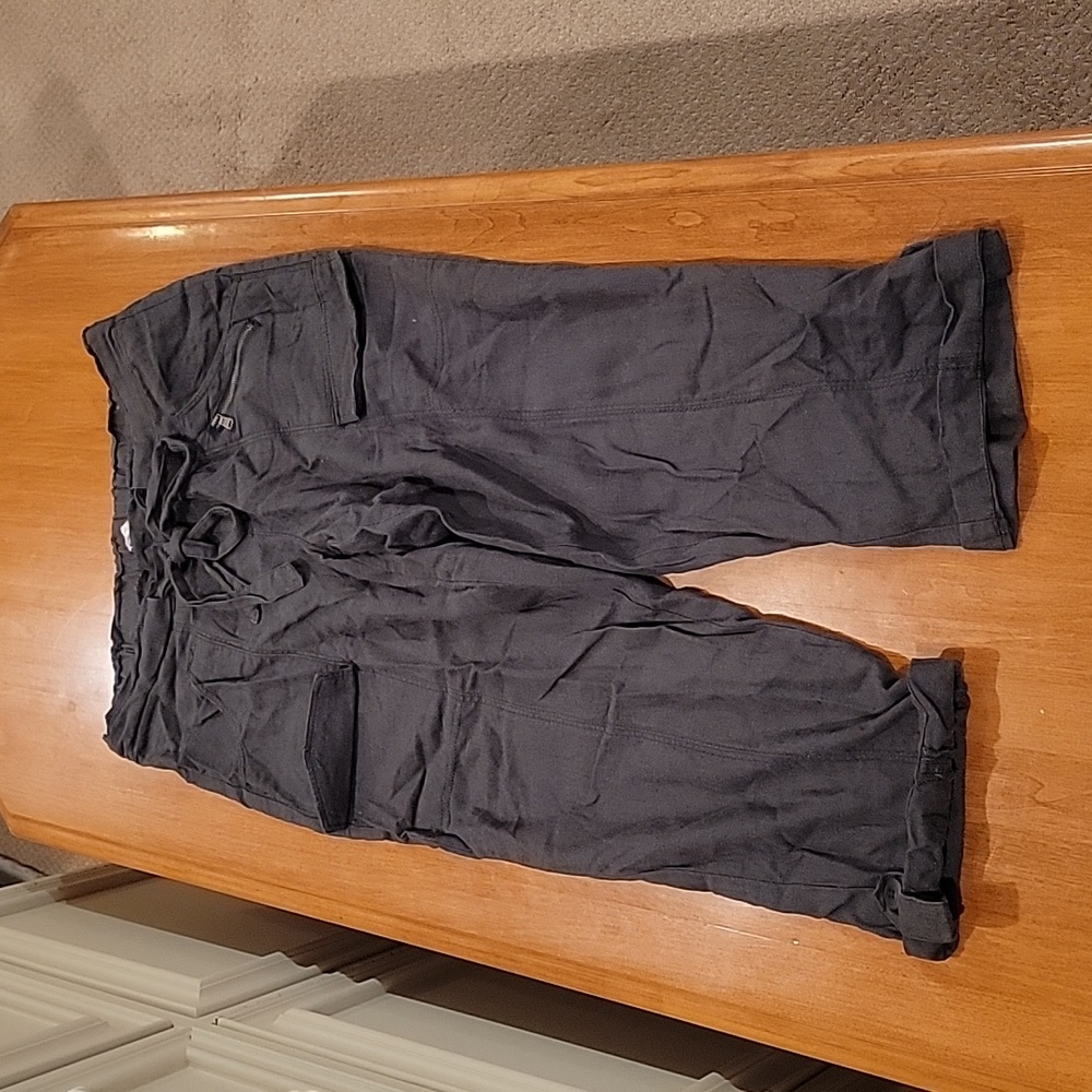 Charcoal Cargo Capri Pants